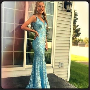 A beautiful Jovani Prom Dress